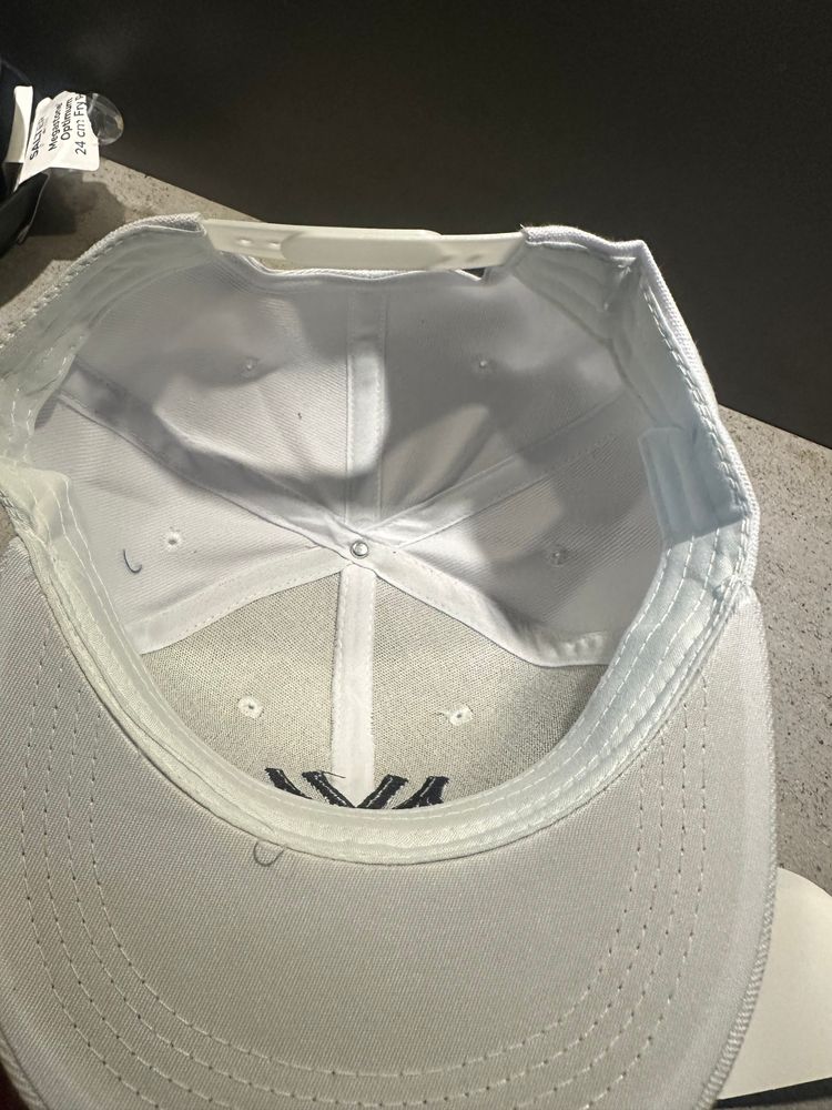 White Baseball Cap With Black Ny Logo 6