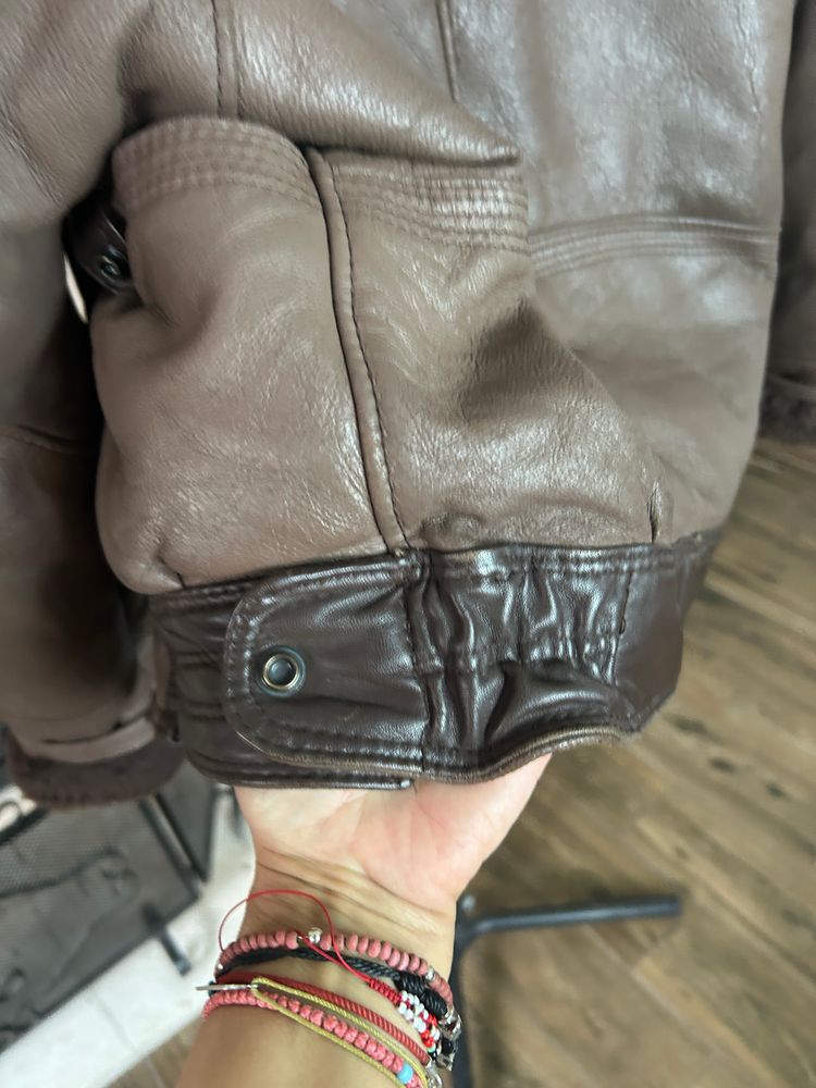 Brown Leather Shearling Jacket imagen 10