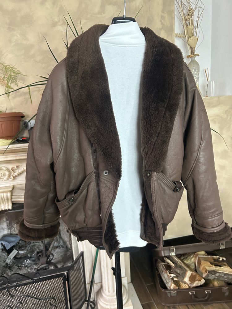 Brown Leather Shearling Jacket imagen 5