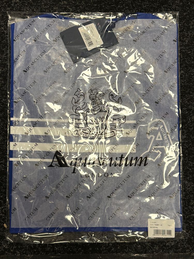 (41) taq04 blue Aquascutum London t-shirt 