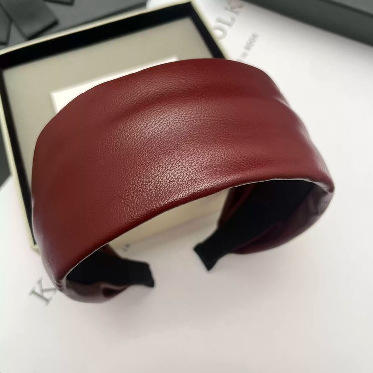 Black Padded Headband image 3