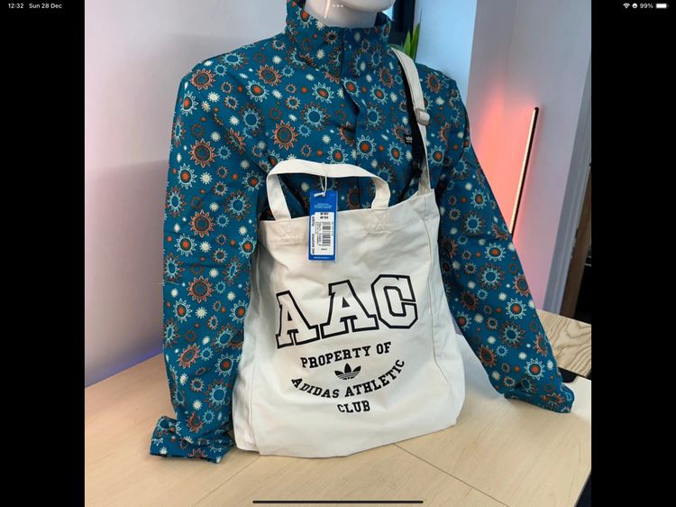 Adidas Tote Bag new with tags RRP; £35 cotton linen blend 