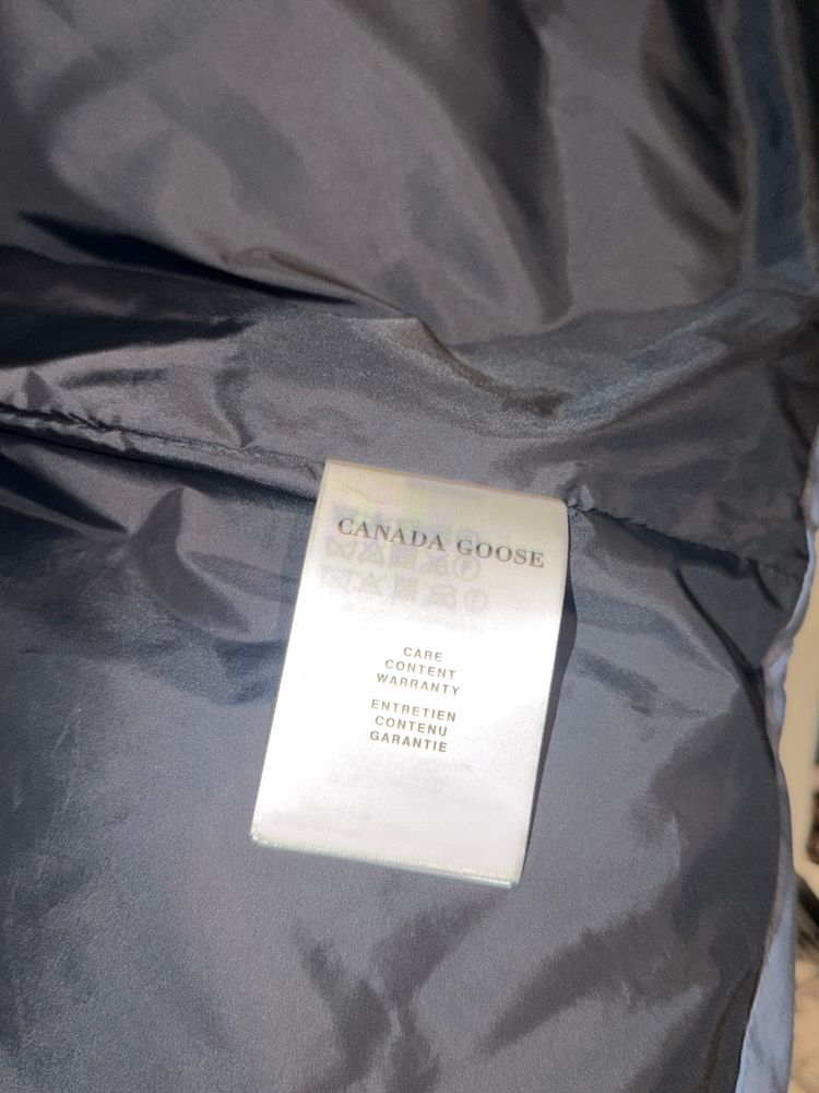 Canada Goose Sleeveless Padded Vest 8