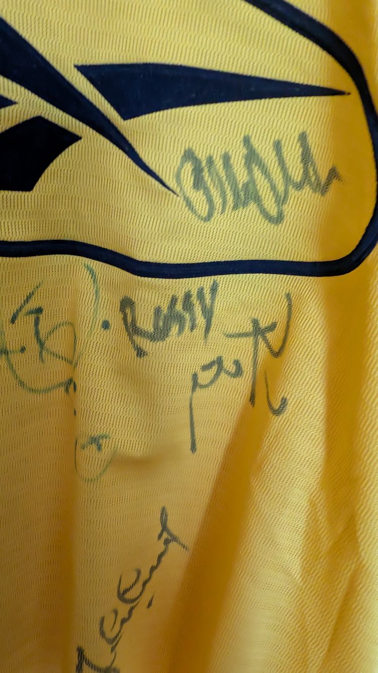Bolton Wanderers  1998-1999 away Yellow signed obraz 7