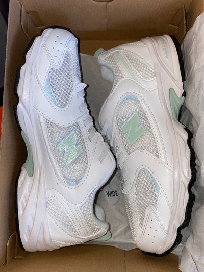 #12 New Balance 530 - Uk2.5