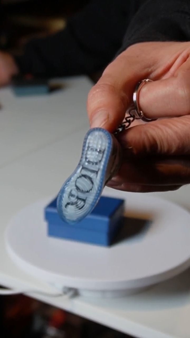 Dior Air Dior Key Ring  zdjęcie produktu