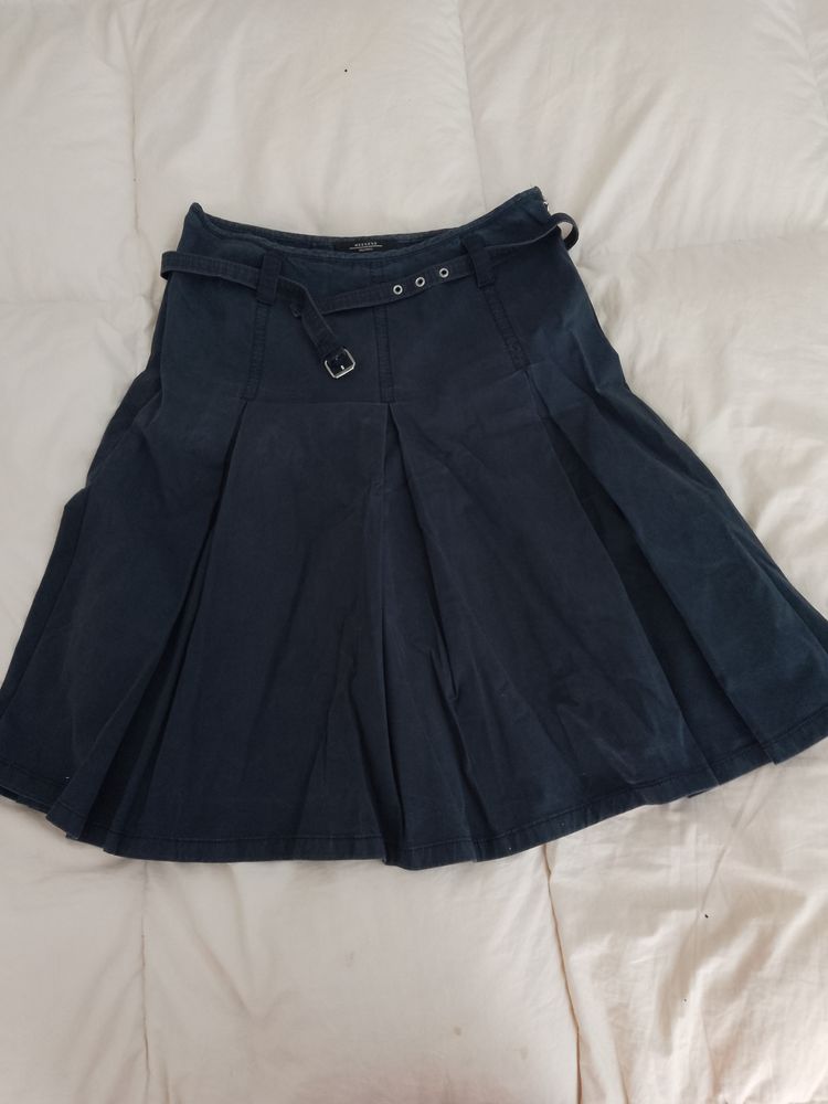 Max Mara Weekend Maxmara Pleated Skirt With Belt product image