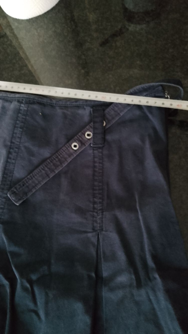 Weekend Maxmara Pleated Skirt With Belt 4