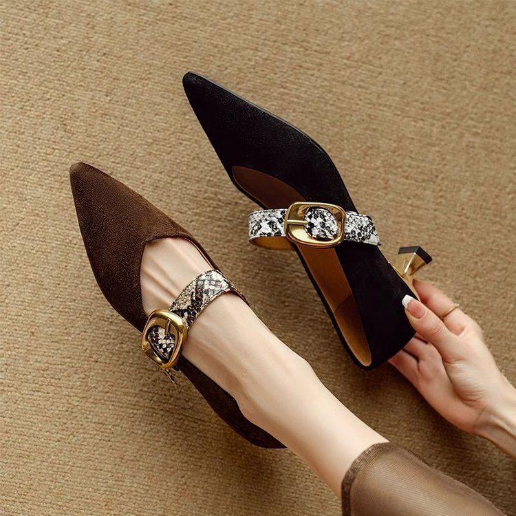 Pointed Toe Slingback Heels