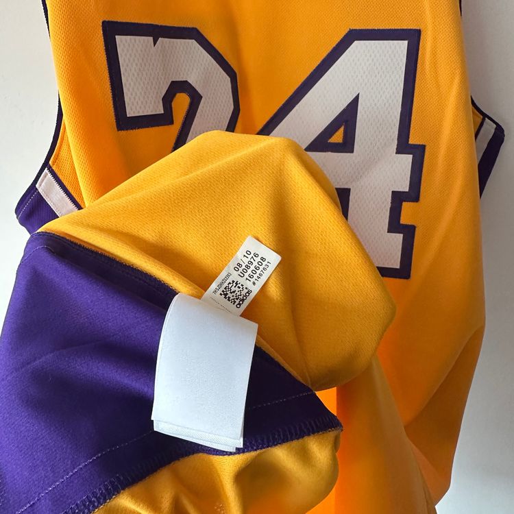 Los Angeles Lakers Kobe Bryant Adidas jersey - XL image 4