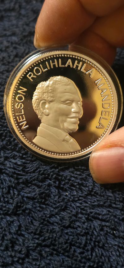 Nelson Rolihlahla Mandela Commemorative Coin