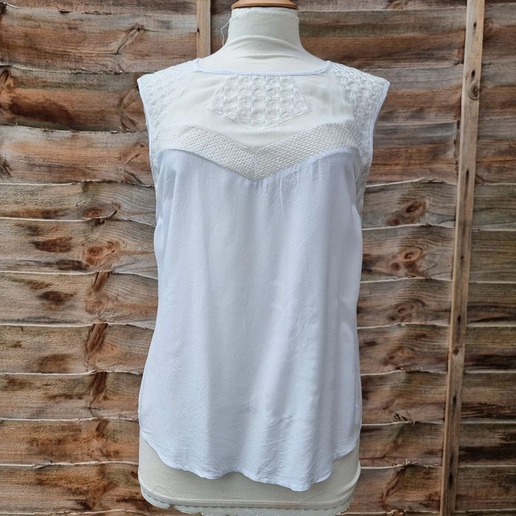Warehouse Women's Size 12 Sleeveless White Lace Accented Tank Top
