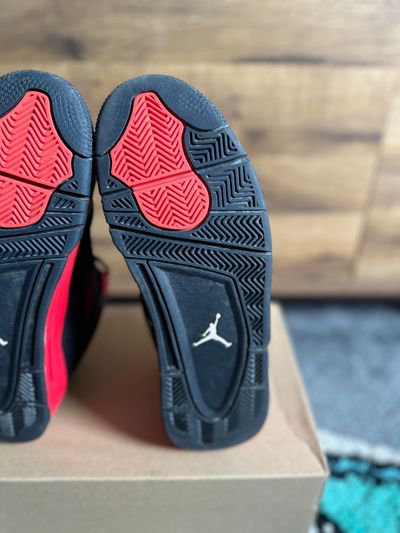 Nike Air Jordan 4 “Red Thunders” U.K. 8 5