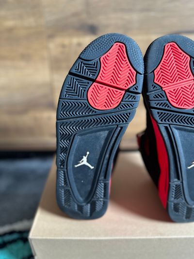 Nike Air Jordan 4 “Red Thunders” U.K. 8 4