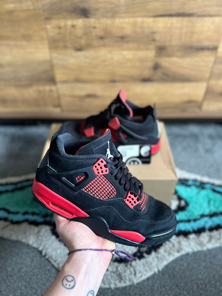 Nike Air Jordan 4 “Red Thunders” U.K. 8