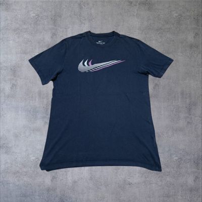 Nike Purple T-Shirt (M)