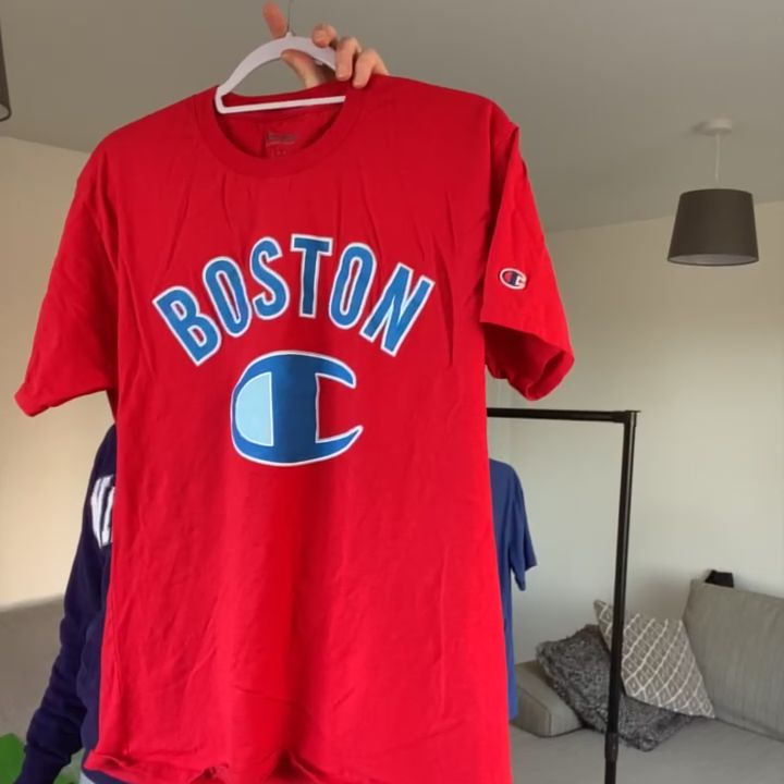 Champion Champion Red Boston Shirt product image