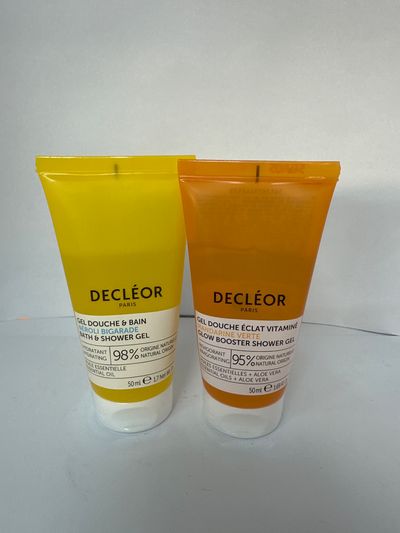 Decléor Bath & Shower Gel And Vitamin C Glow Booster Shower Gel
