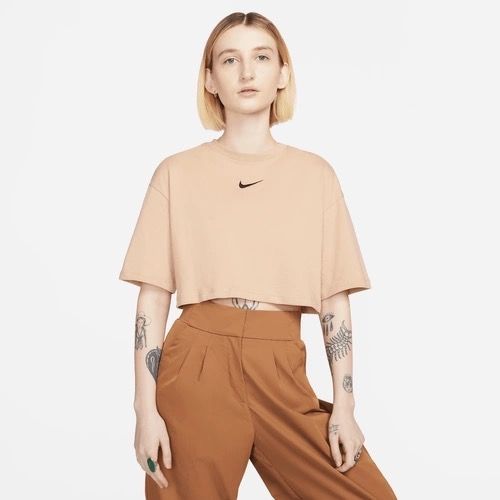 Nike cropped t-shirt BRAND NEW 