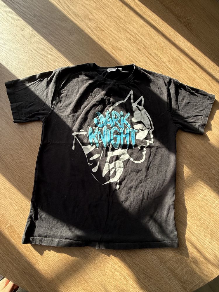 Black Graphic T-Shirt With Dark Knight Print 2