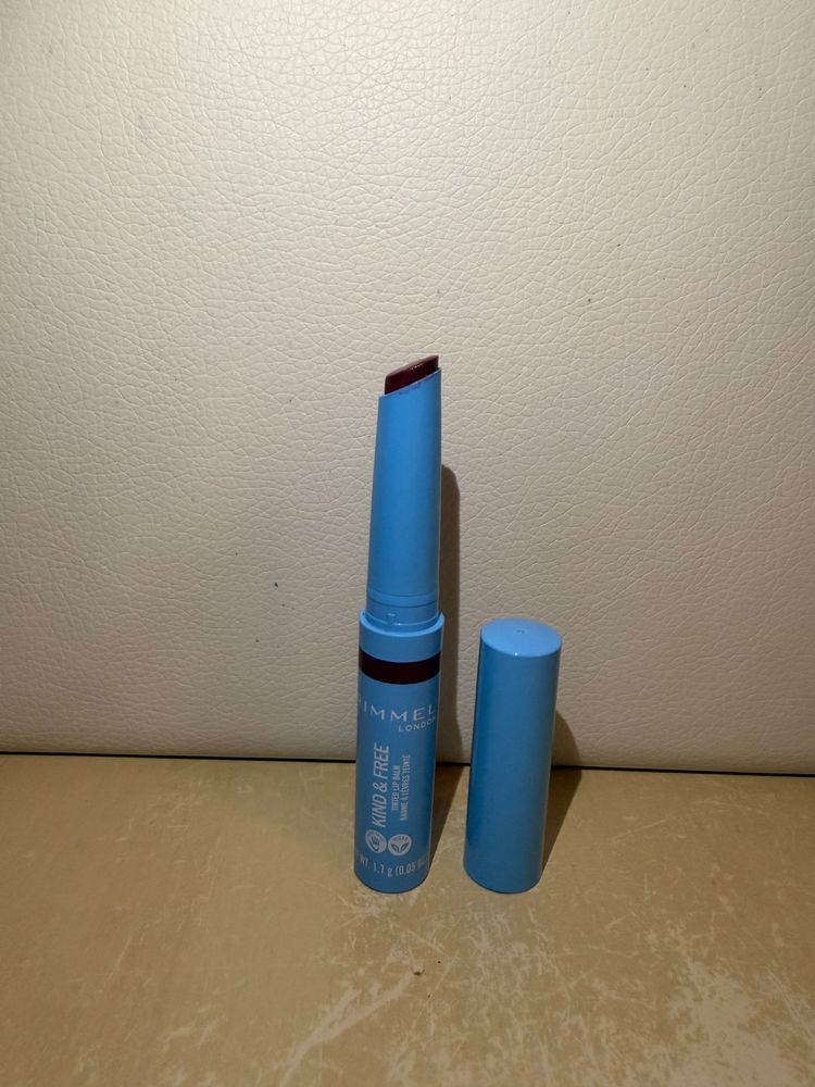 Rimmel tinted Lip Balm 