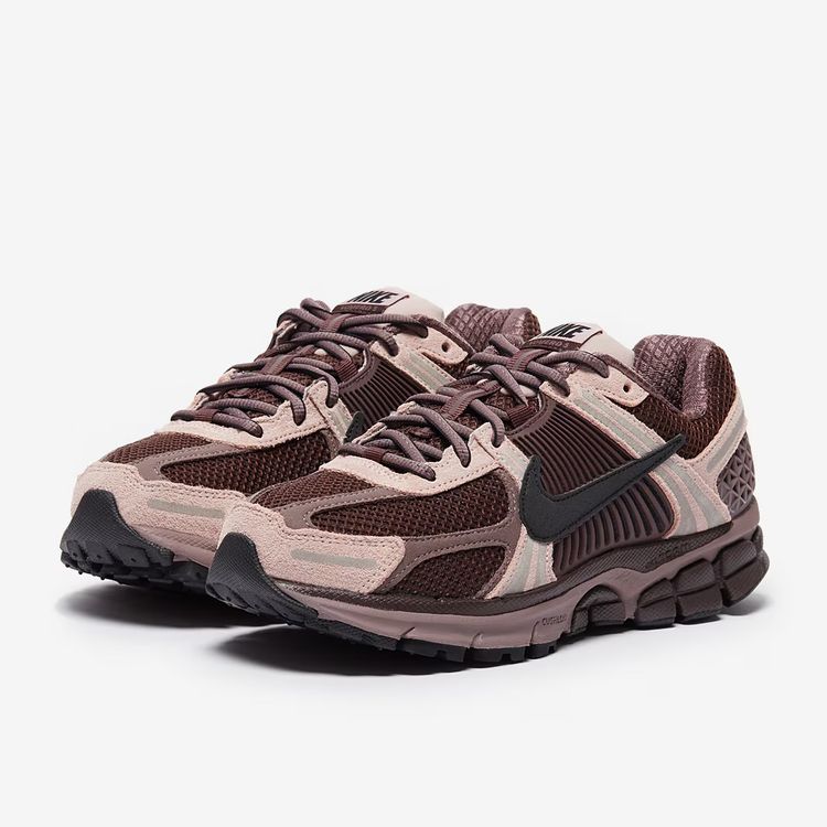 Nike Zoom Vomero 5 ‘Plum Eclipse’ - £155 RRP - 1283