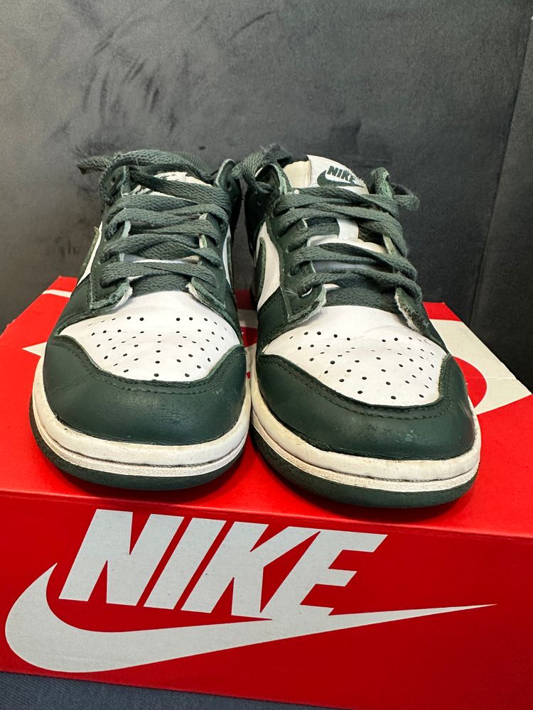 Nike Low-Top Sneakers damskie rozmiar 36.5 image 6