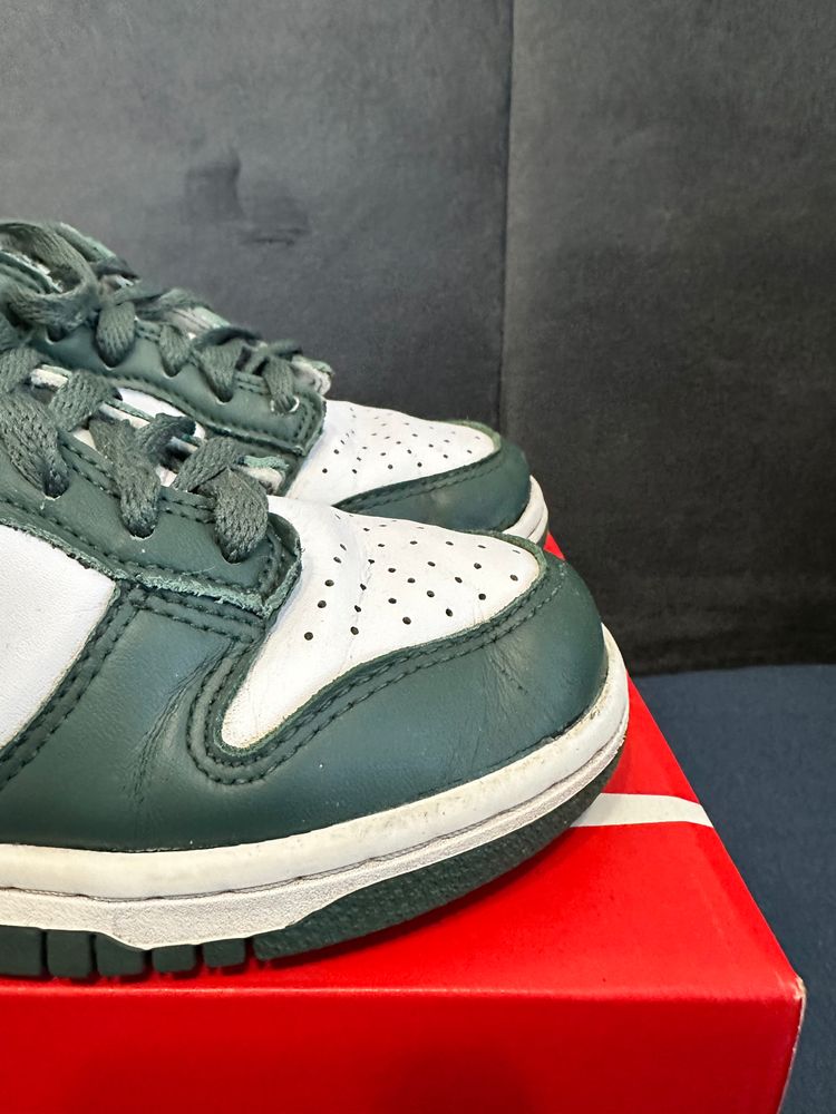 Nike Low-Top Sneakers damskie rozmiar 36.5 image 2