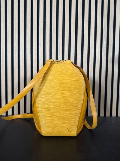 B77 Louis Vuitton Epi Mabillon Backpack Yellow