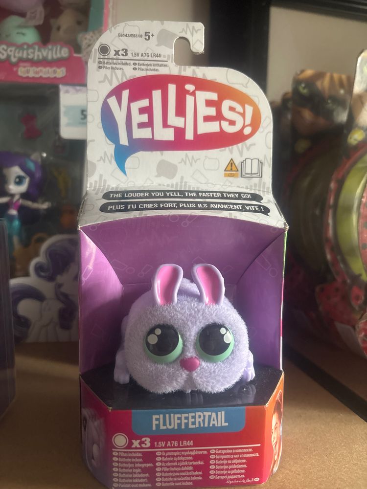 Yellies! Fluffertail Toy