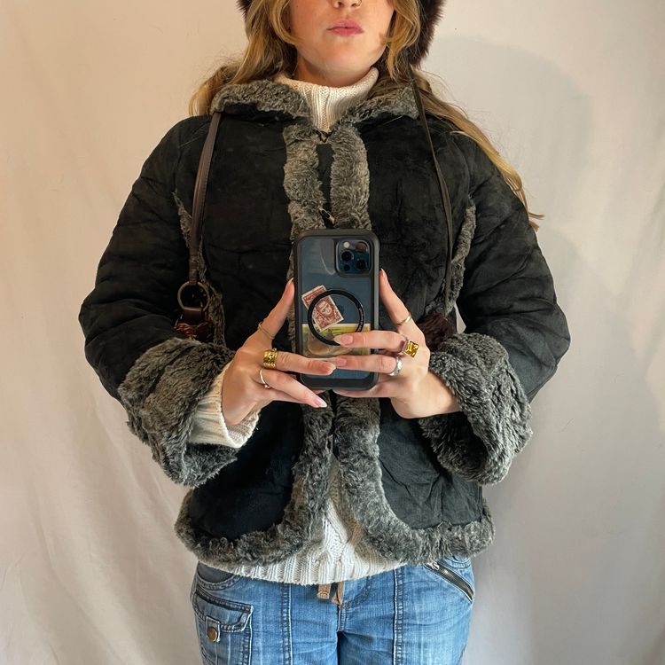 Y2K Kua Qiang Black And Grey Faux Fur Jacket image 2