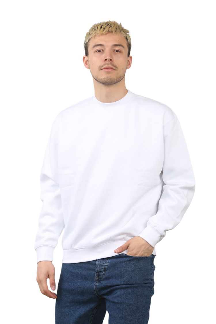 white sweatshirt 4