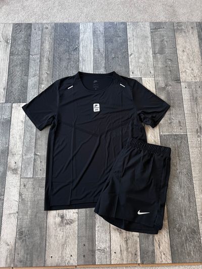 Nike Dri-Fit Miler Set ‘Air Max’ / Challenger Shorts