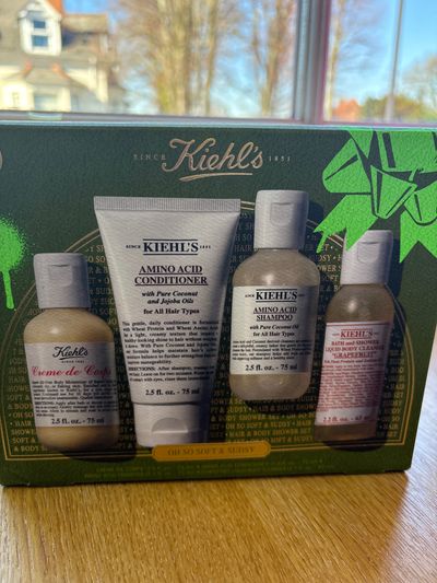 Kiehl's set worth £52