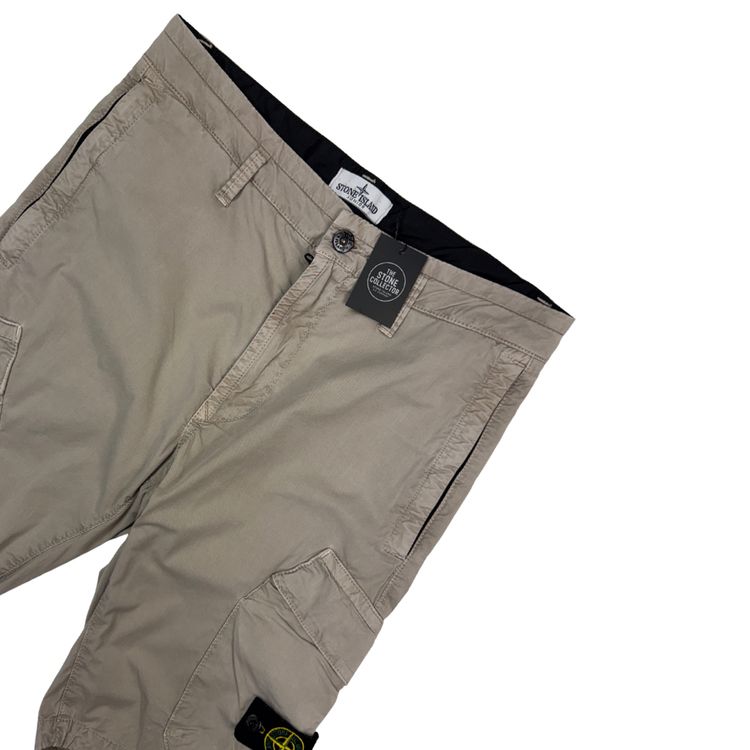 Pantalón Cargo Corto Stone Island Junior beige - talla 14 image 5