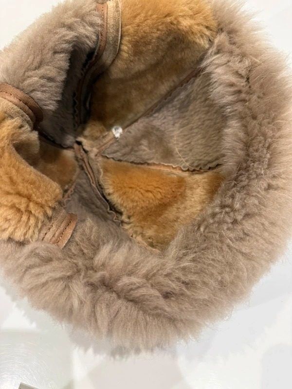 Immagine di Brown Shearling Fur Hat 3