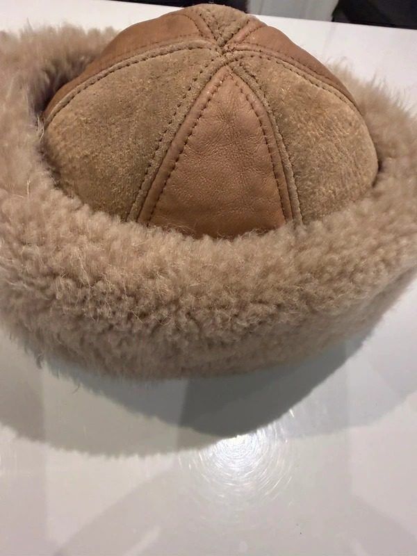 Immagine di Brown Shearling Fur Hat 2