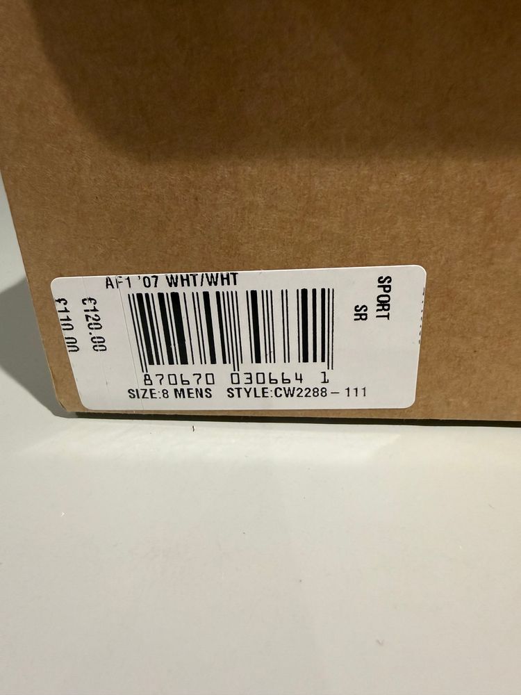 Nike Air Force 1 Low 07 White UK 8 (Replacement box)  imagen 6