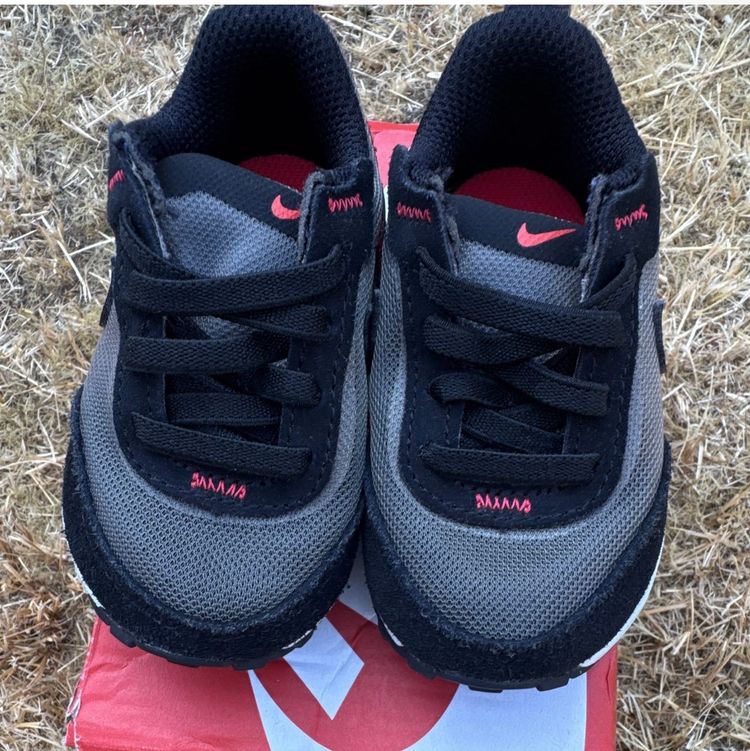 Nike Waffle One (Td) Shoes 3.5 imagen 2