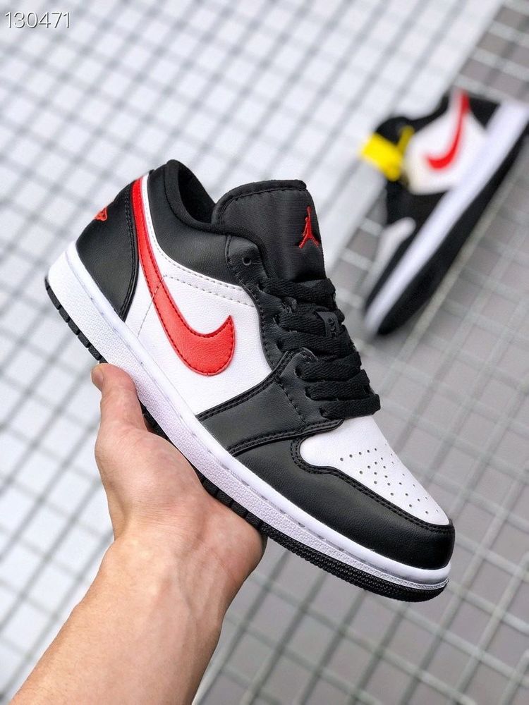 Nike Nike Air Jordan 1 Low Sneakers product image