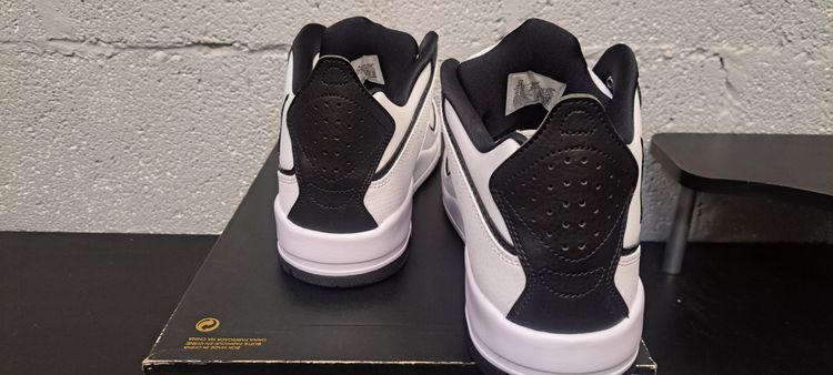 Jordan Courtside 23 White UK 12 EUR 47.5 Brand New Half Box image 4