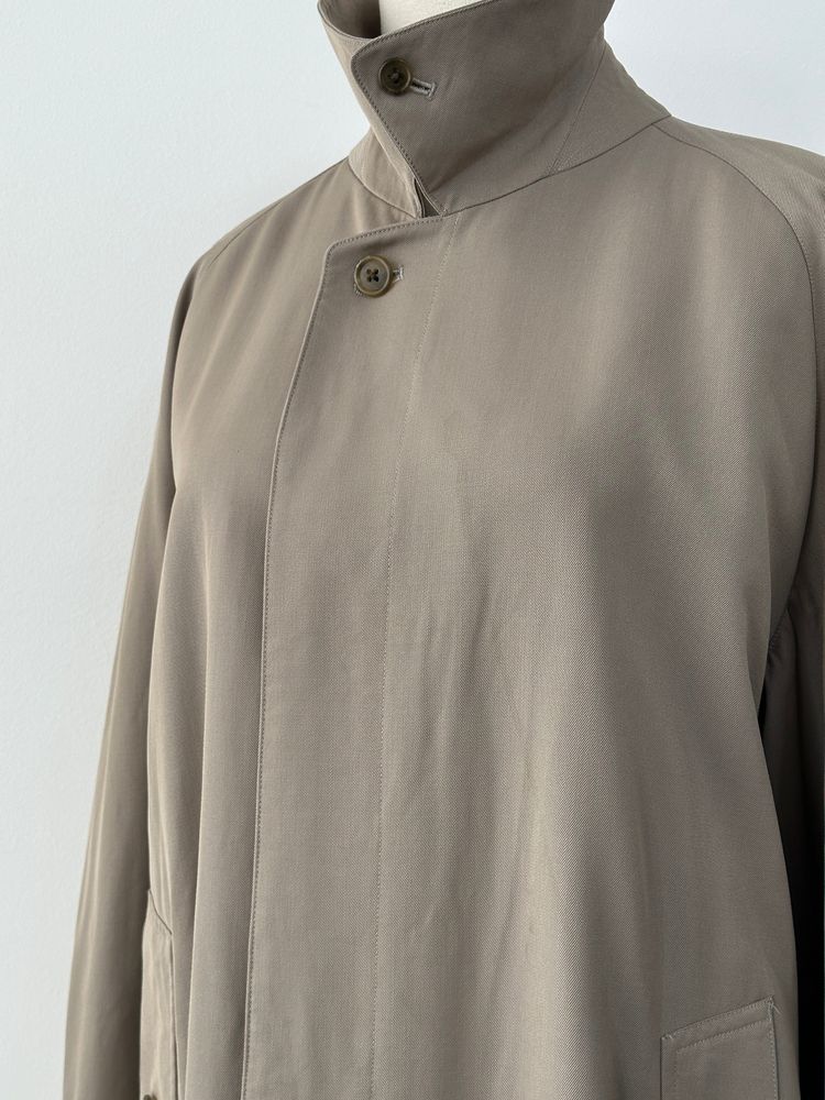 Immagine di Burberry 1990s Pure Tasmania Wool High Neck Trench - L 11