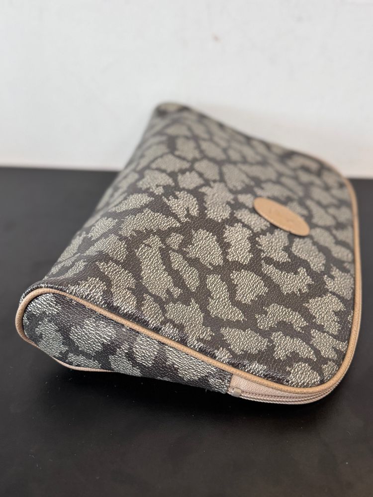 Yves Saint Laurent patterned pouch bag 5