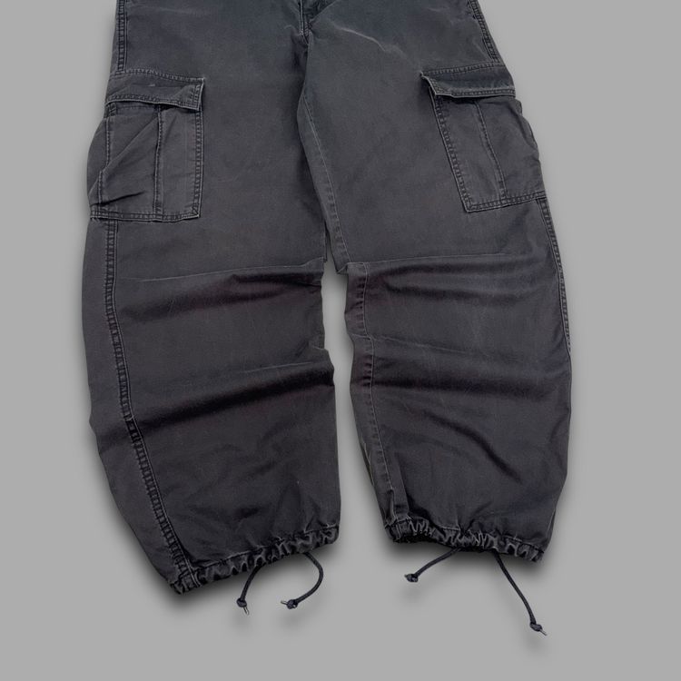Levi's 2000's technical baggy wide leg cuffed cargo bottoms (M) image 8