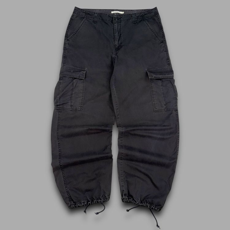 Levi's 2000's technical baggy wide leg cuffed cargo bottoms (M) image 1