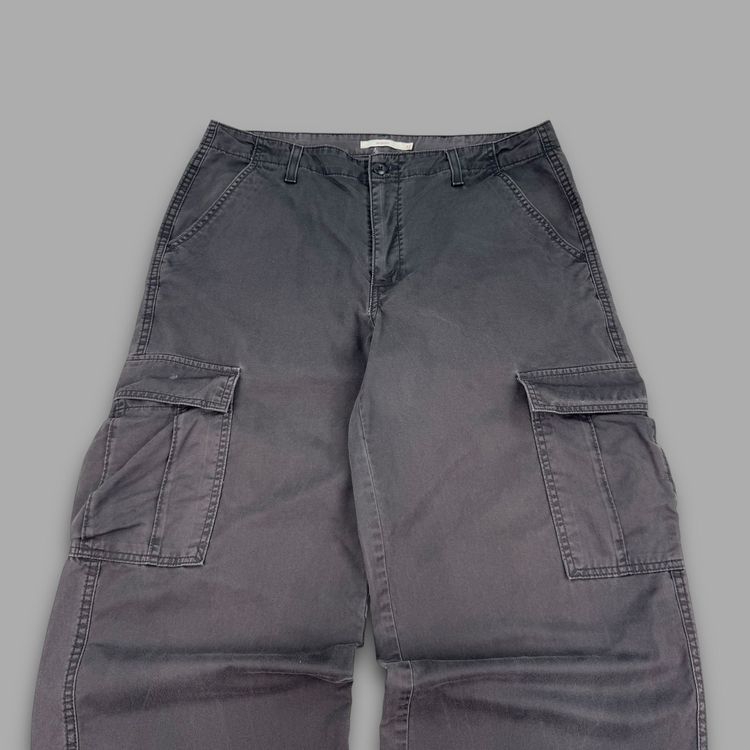 Levi's 2000's technical baggy wide leg cuffed cargo bottoms (M) image 9