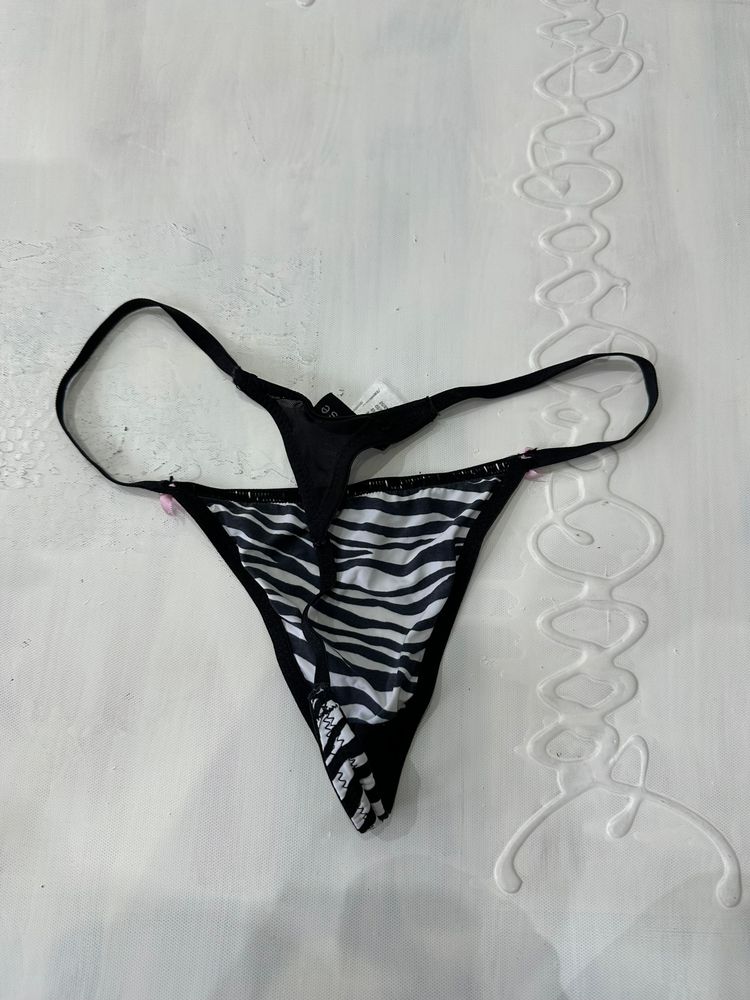 vintage edit: valentine’s day | medium black zebra print thong image 2