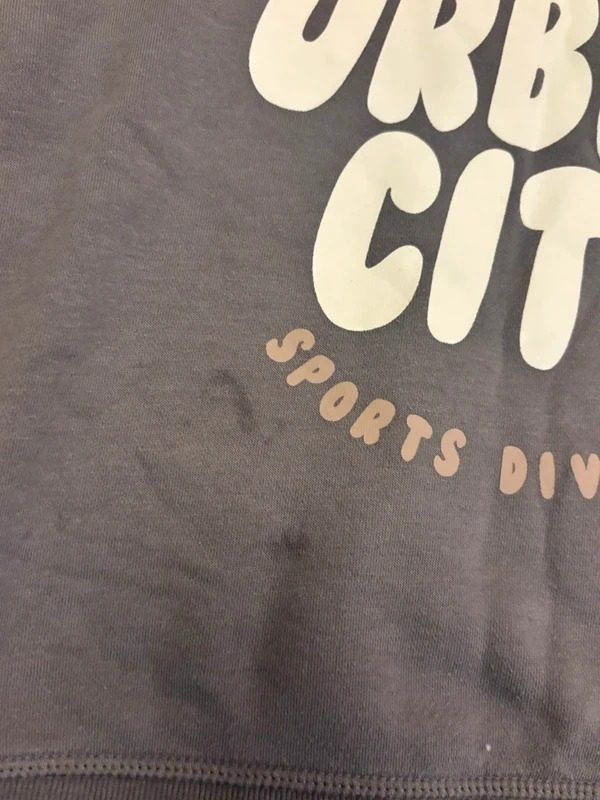 Grey Sweatshirt With Urban City Print image 3