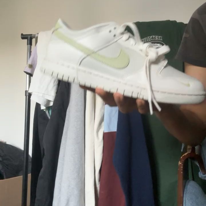 Nike Dunk Low - UK6.5