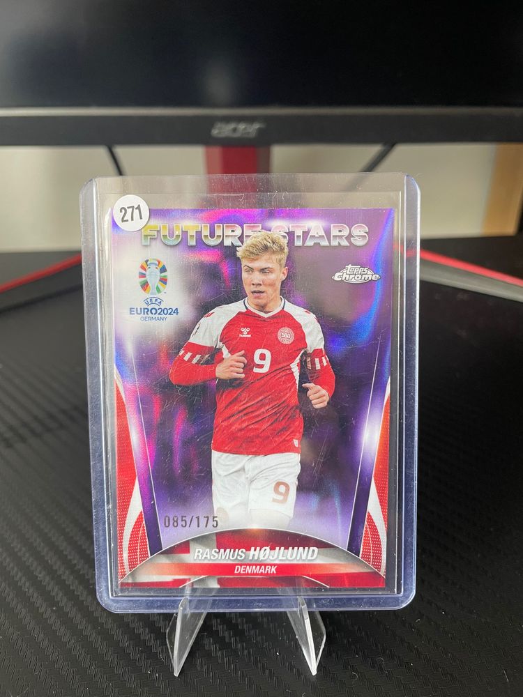 Immagine del prodotto Topps Rasmus Hojlund Dania Topps Chrome Uefa Euro 2024 85/175